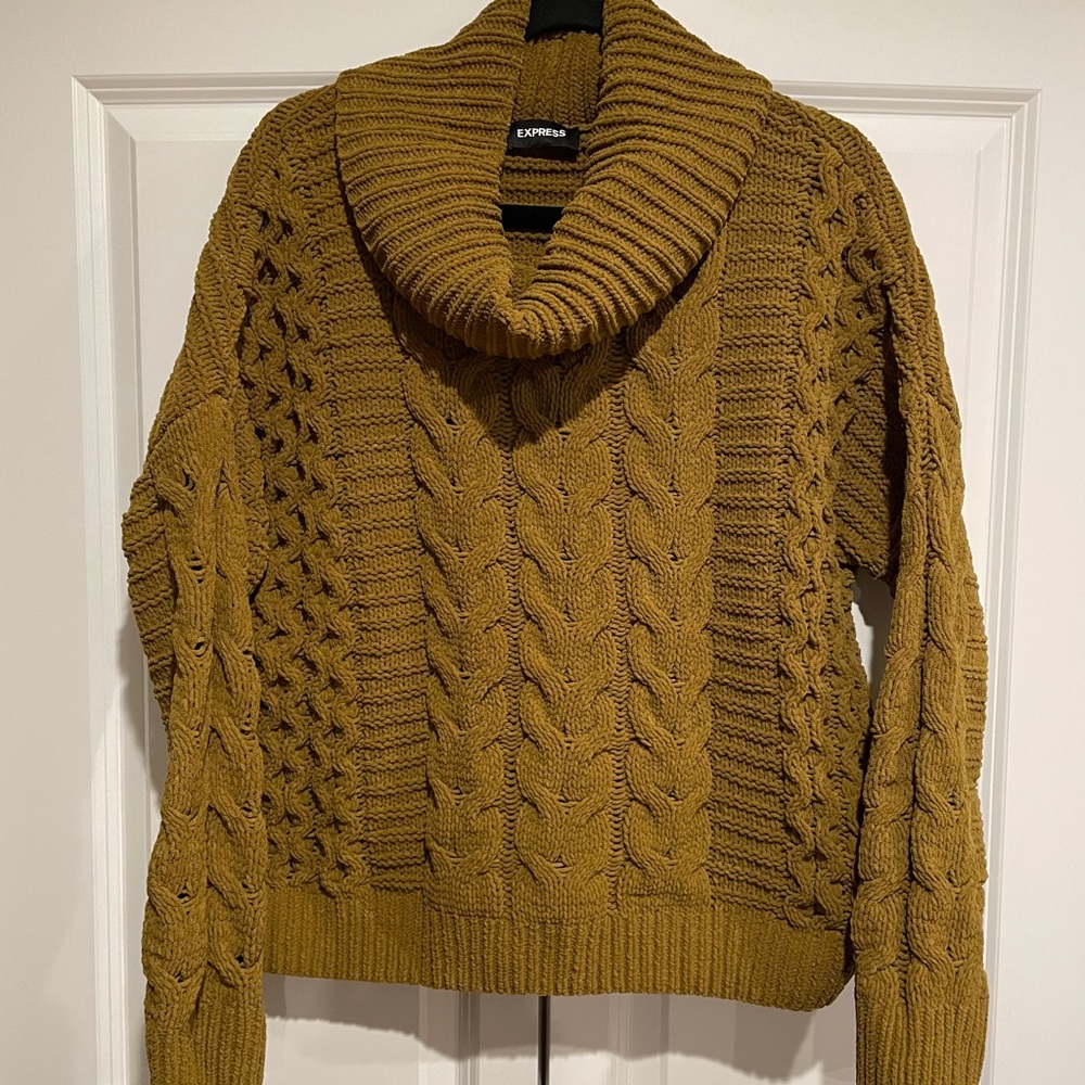 Express matte chenille cable knit sweater